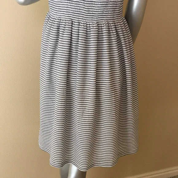 MADEWELL | Texture & Thread Smocked Dress in Stripe - Picture 12 of 16